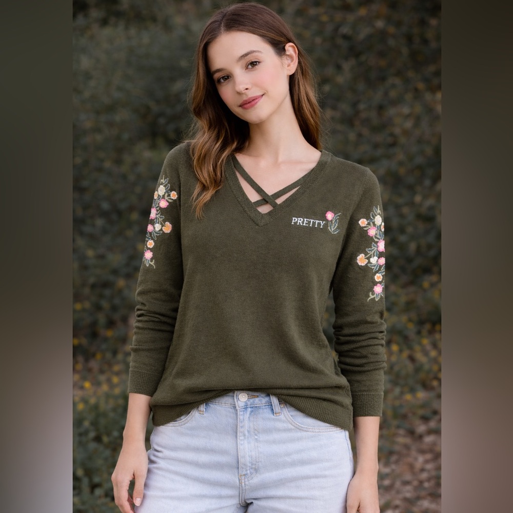 Olive Green Embroidered Floral Sweater Small V Neck Cottagecore